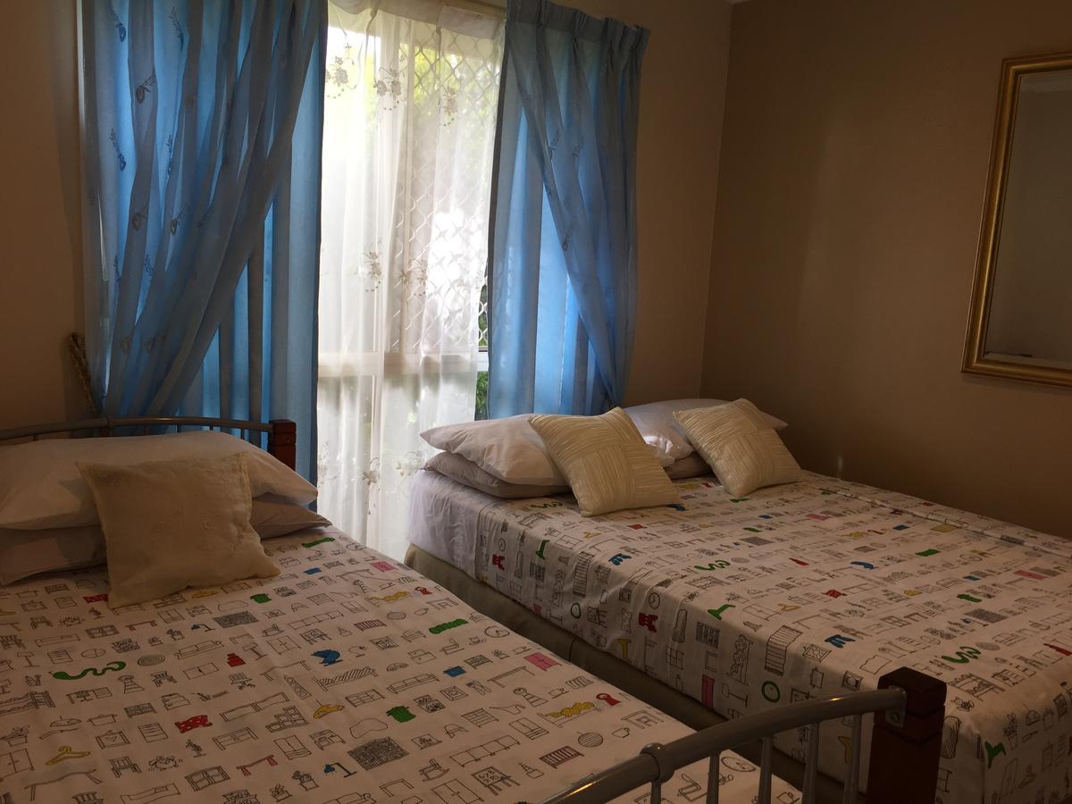 Theme Parks Amituofo Homestay غولد كوست المظهر الخارجي الصورة
