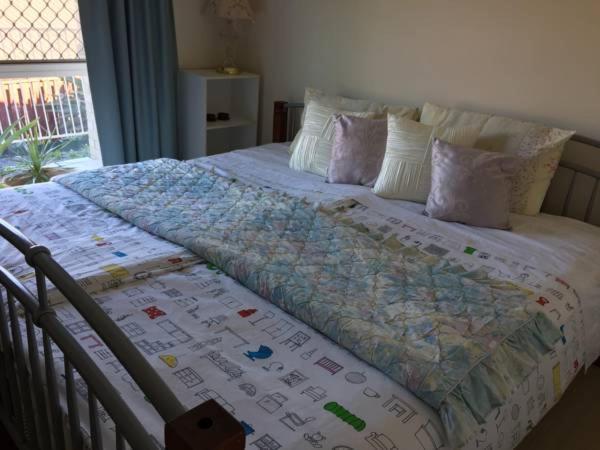 Theme Parks Amituofo Homestay غولد كوست المظهر الخارجي الصورة